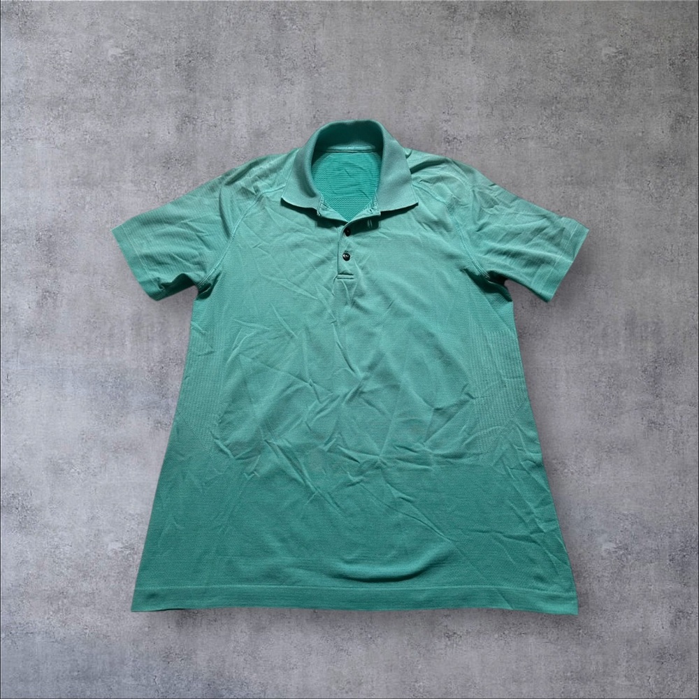 lululemon polo shirt men’s medium blue short sleeve performance